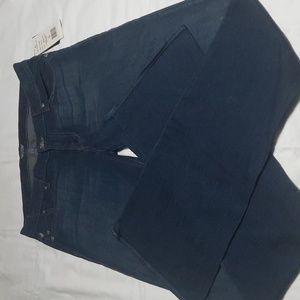 NWT Rock & Republic Kasandra Lowrise Bootcut size 31